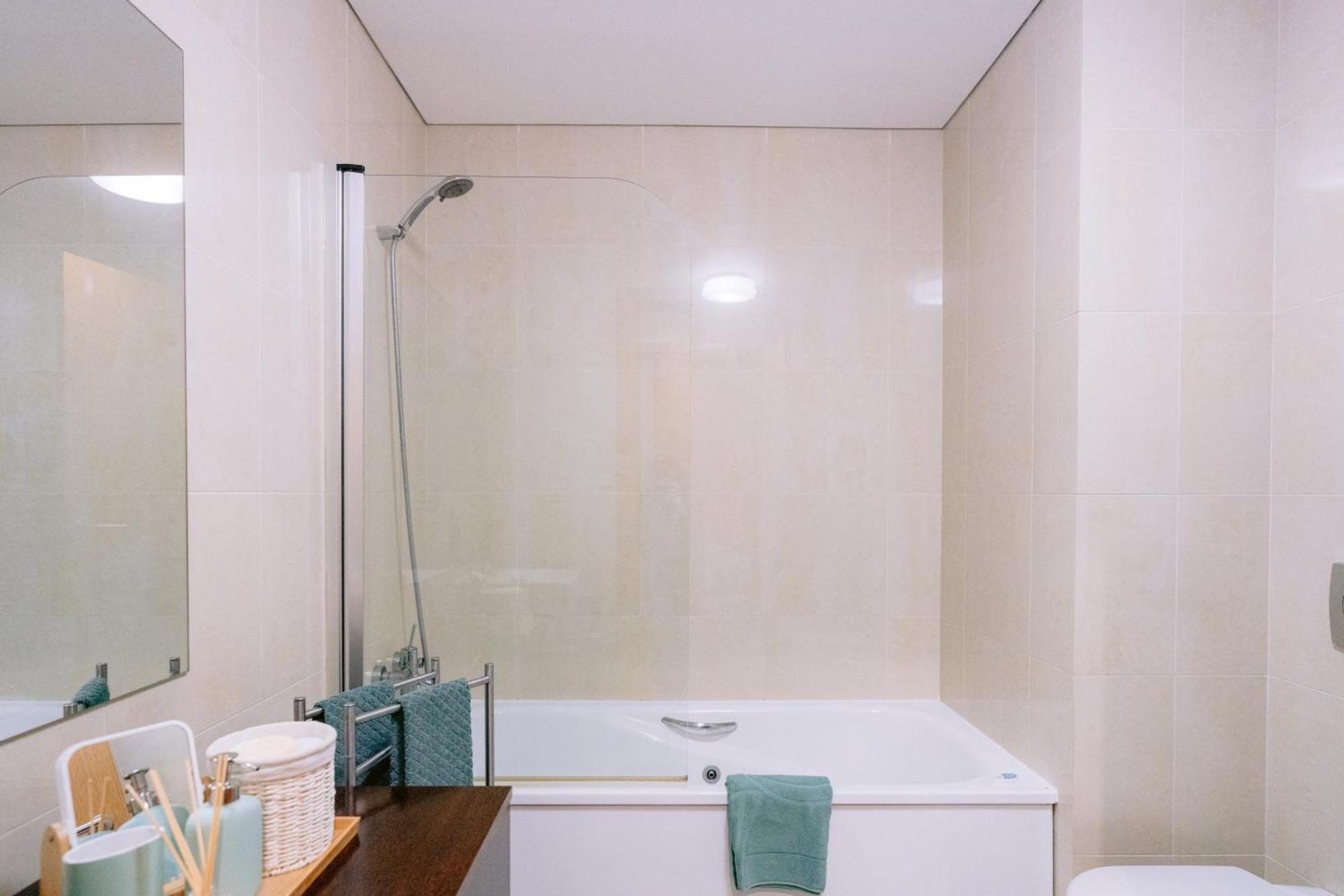 White Family House Apartment Aveiro Exterior foto